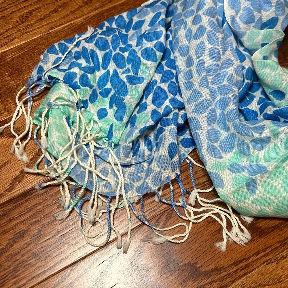 Blue and Green Leaf Pattern Scarf with Fringe